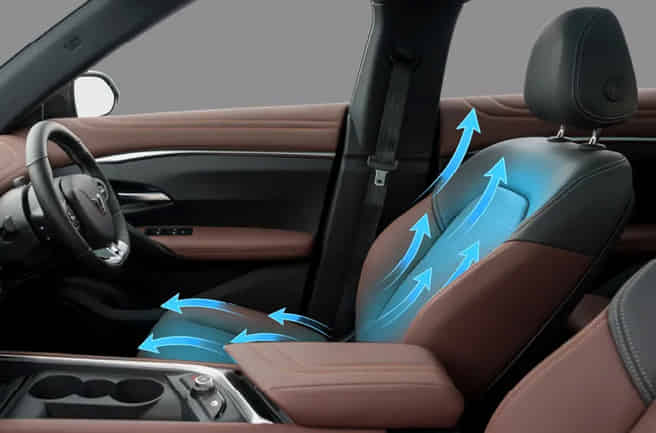 VinFast VF7 Ventilated Seats & Coloured Head-Up Display