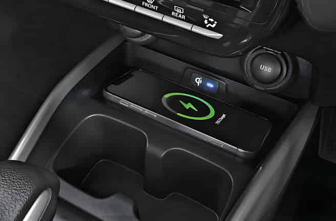 Maruti Suzuki Fronx Wireless Charging