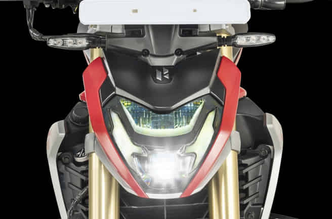 Hero Xtreme 250R intelligent illumination headlamp