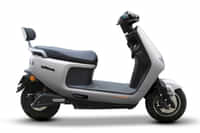 Enigma Ambier N8 Silver colour Scooters Enigma Ambier N8 Silver colour Scooters
