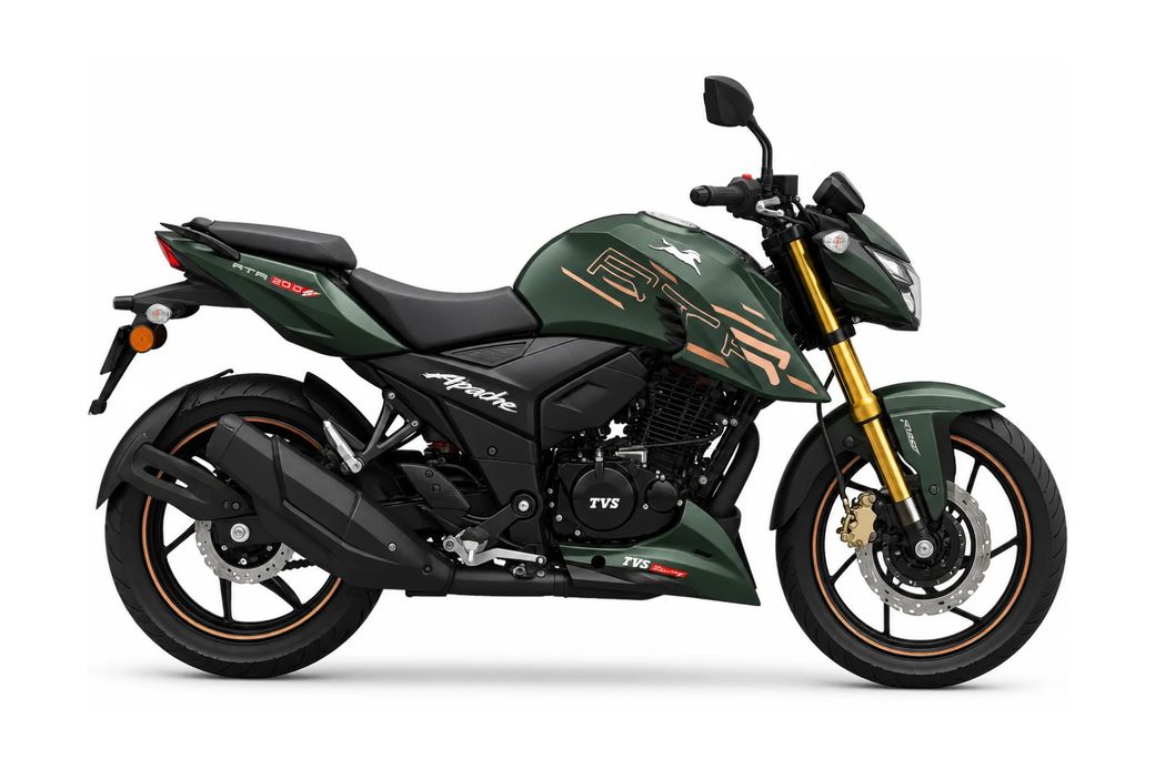 TVS Apache RTR 200 4V in Armoury Green TVS Apache RTR 200 4V in Armoury Green