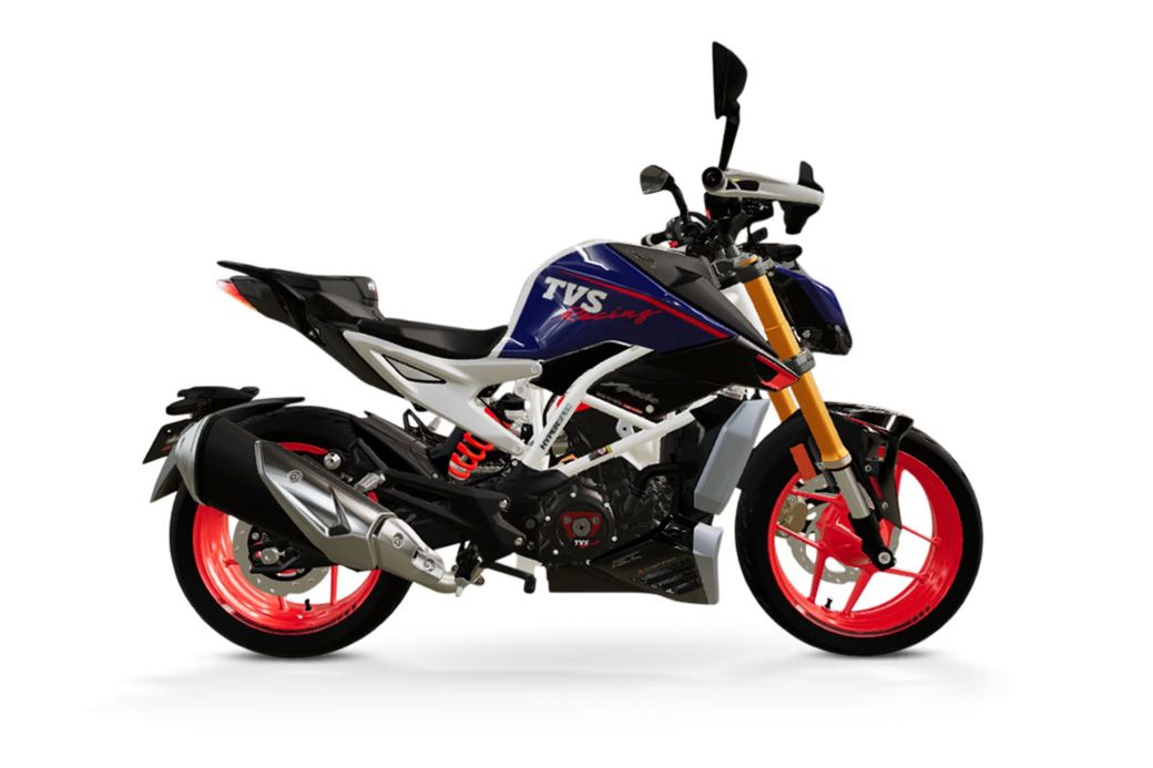 Apache RTR 310 undefined in Black Apache RTR 310 undefined in Black