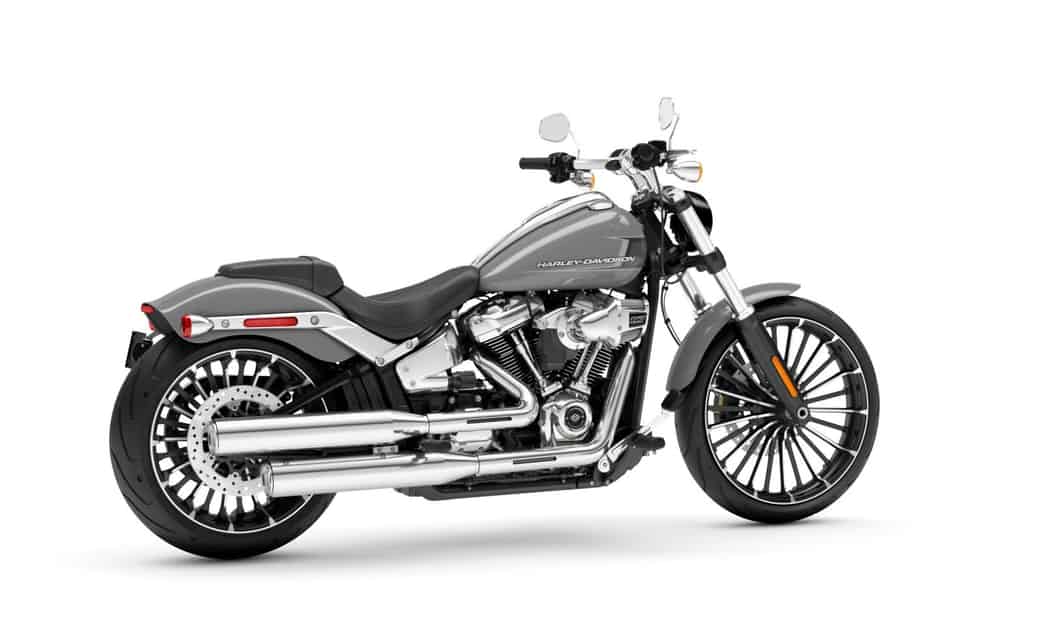 Harley-Davidson Breakout 117 in Billiard Gray