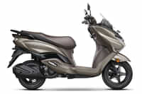 Suzuki Burgman Street Metallic Matte Titanium Silver colour Scooters Suzuki Burgman Street Metallic Matte Titanium Silver colour Scooters