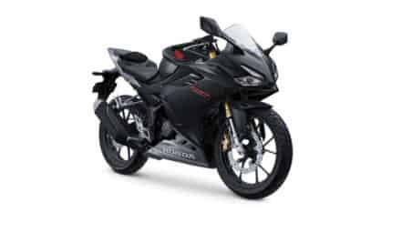 Honda CBR150R in Matte Black