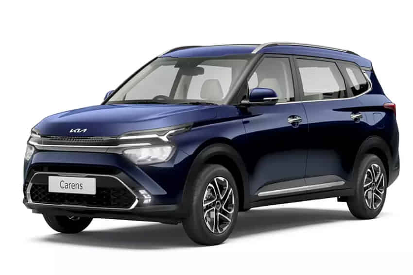 KIA Carens in Imperial Blue