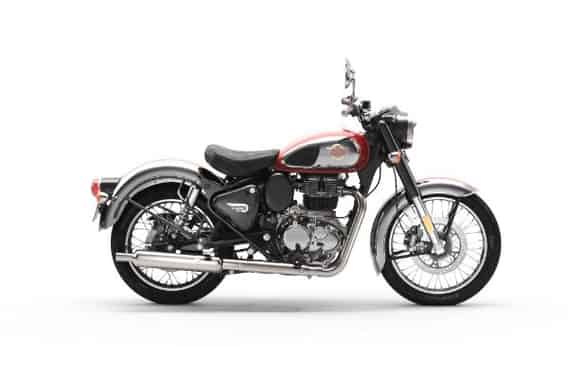 Classic 350 2020-2021 in Chrome Red
