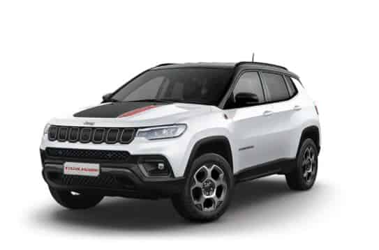 Compass Trailhawk in White