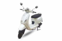 GT Drive Plus 2022-2024 White colour Scooters GT Drive Plus 2022-2024 White colour Scooters