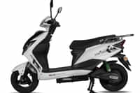 Zelio Eeva white colour Scooters Zelio Eeva white colour Scooters