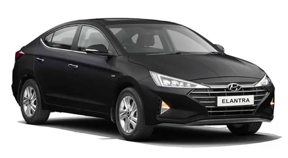 Hyundai Elantra in Phantom Black Hyundai Elantra in Phantom Black