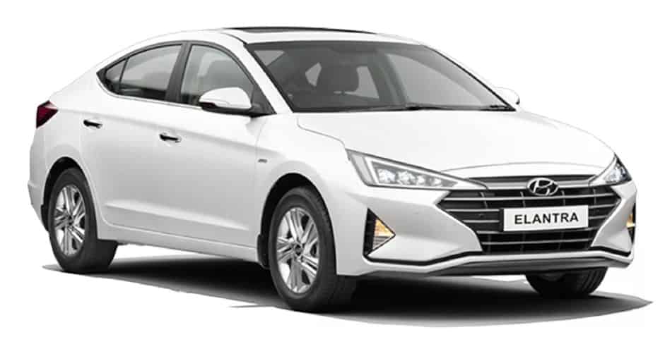 Hyundai Elantra in Polar White Hyundai Elantra in Polar White