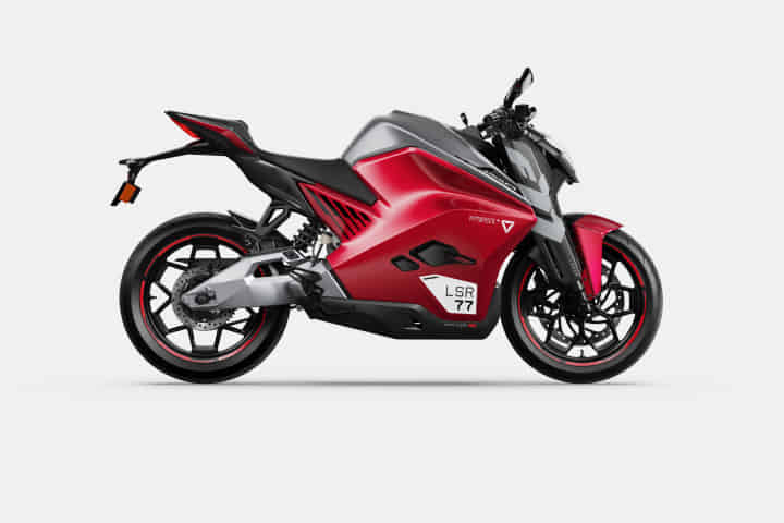 F77 Mach 2 undefined in Plasma Red