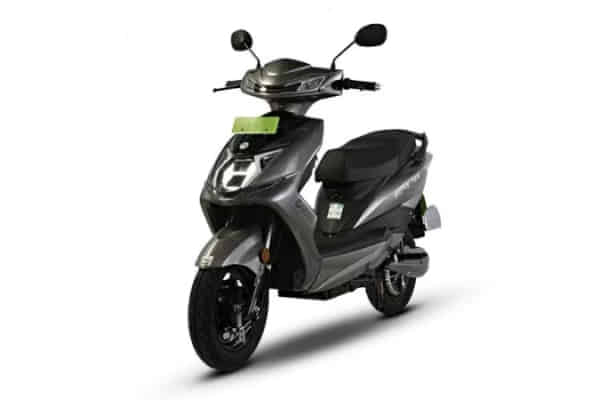 Faast F2F undefined in Metallic Grey