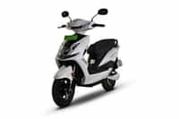 Okaya Electric Faast F2F Metallic White colour 