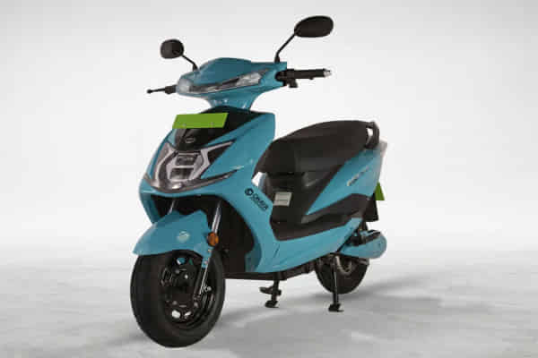 Okaya Electric Faast F3 in Metallic Cyan