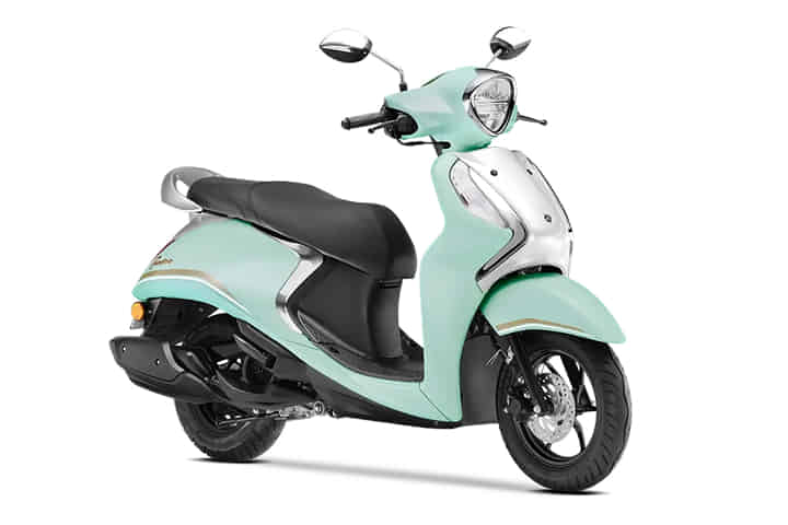 Fascino 125 Fi Hybrid in Metallic Light Green Fascino 125 Fi Hybrid in Metallic Light Green