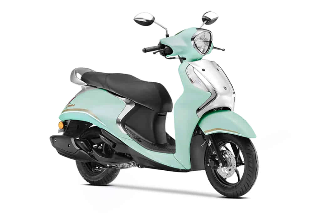 Yamaha Fascino 125 Fi Hybrid in Metallic Light Green Yamaha Fascino 125 Fi Hybrid in Metallic Light Green