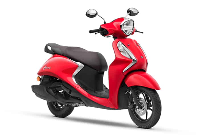 Yamaha Fascino 125 Fi Hybrid in Vivid Red Yamaha Fascino 125 Fi Hybrid in Vivid Red