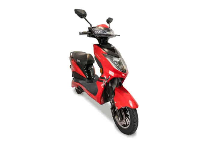 Kinetic Green Zing in Red