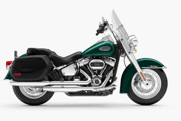 Harley-Davidson Heritage Classic BS6 in Alpine Green Harley-Davidson Heritage Classic BS6 in Alpine Green