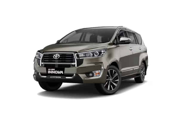 Innova Crysta undefined in Avant-Garde Bronze Metalic