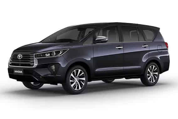 Innova Crysta 2020-2023 in Sparkling Black Crystalshine Innova Crysta 2020-2023 in Sparkling Black Crystalshine