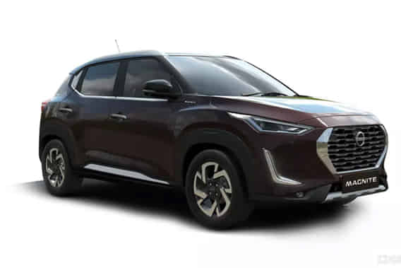 Kicks 2020-2023 in Sandstone Brown