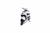 BattRE Electric LoEV White colour Scooters BattRE Electric LoEV White colour Scooters