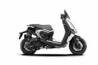 VLF Mobster 135 GhOSTLIGHT colour Scooters VLF Mobster 135 GhOSTLIGHT colour Scooters