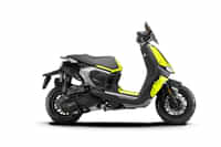 VLF Mobster 135 NEON VENOM colour Scooters VLF Mobster 135 NEON VENOM colour Scooters