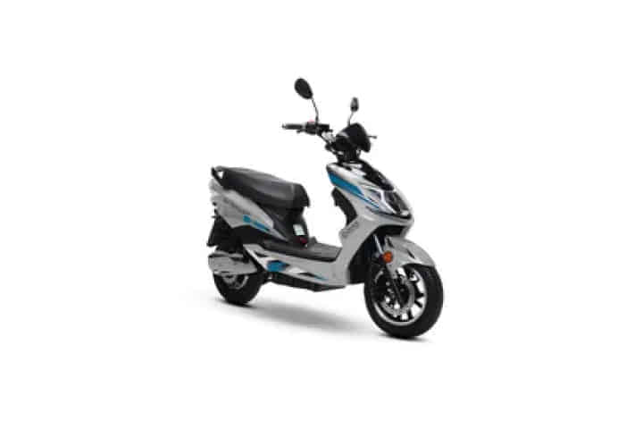 Motofaast in Silver Motofaast in Silver