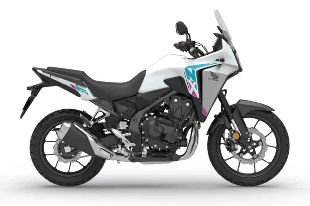 NX500 undefined in Pearl Horizon White NX500 undefined in Pearl Horizon White