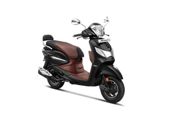 Pleasure latest deals scooty