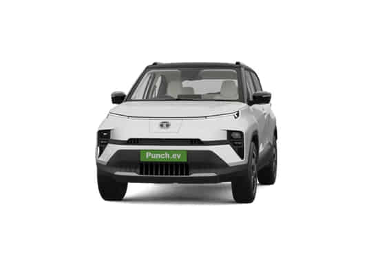 Punch EV 2024-2026 in Pristine White With Dual Tone