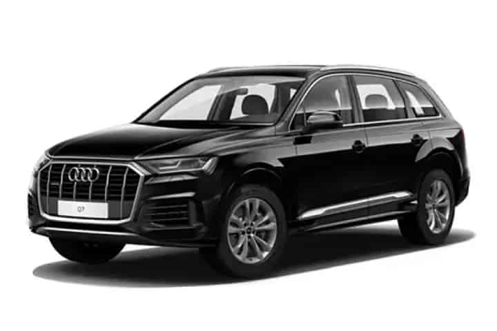 Q7 undefined in Mythos Black Metallic