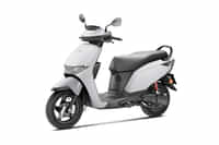 Honda QC 1 Pearl Misty White colour 