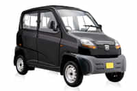 Bajaj Qute (RE60) Black colour 