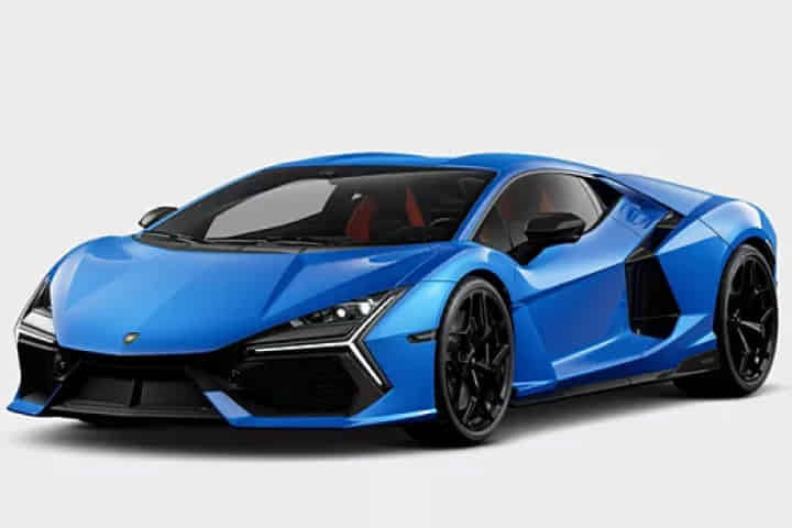 Lamborghini Revuelto in Blu Eleos