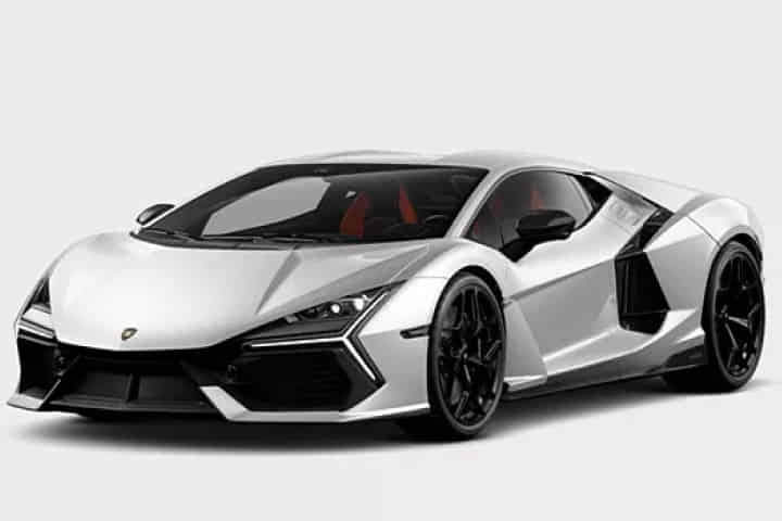 Lamborghini Revuelto in Grigio Nimbus