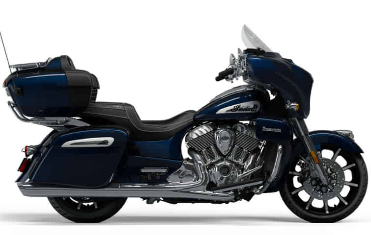Indian Motorcycle Roadmaster in Black Azure Crystal Indian Motorcycle Roadmaster in Black Azure Crystal