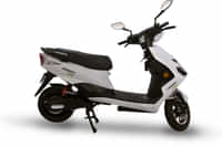 e-Sprinto  Roamy White colour Scooters