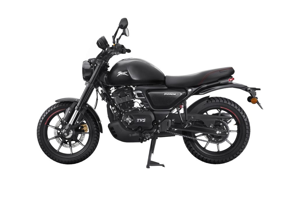 Ronin undefined in Lightning Black