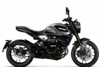 Moto Morini Seiemmezzo STR Smoky Anthracite colour Bikes