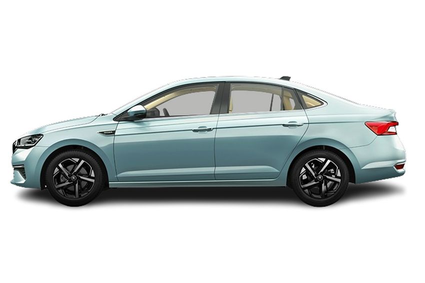Skoda Slavia in Arctic Silver