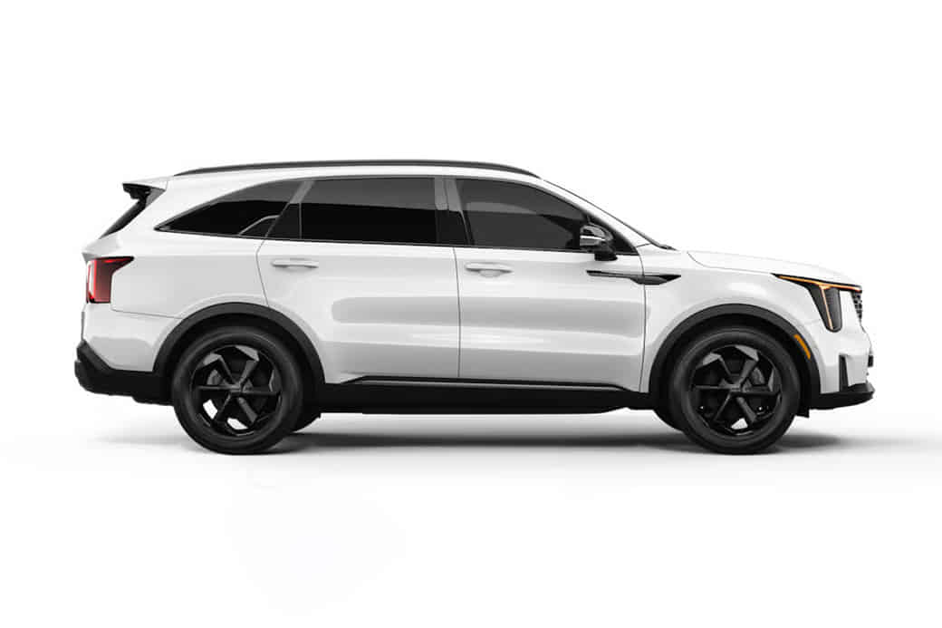 KIA Sorento Hybrid in Snow White Pearl