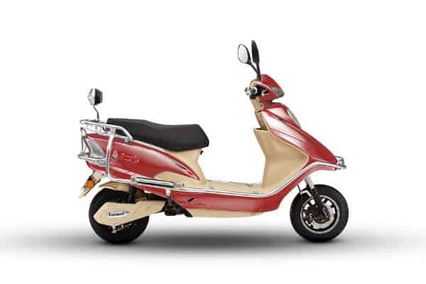 Sport 63 Mid undefined in Red