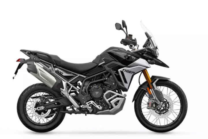 Tiger 900 in Carbon Black / Sapphire Black