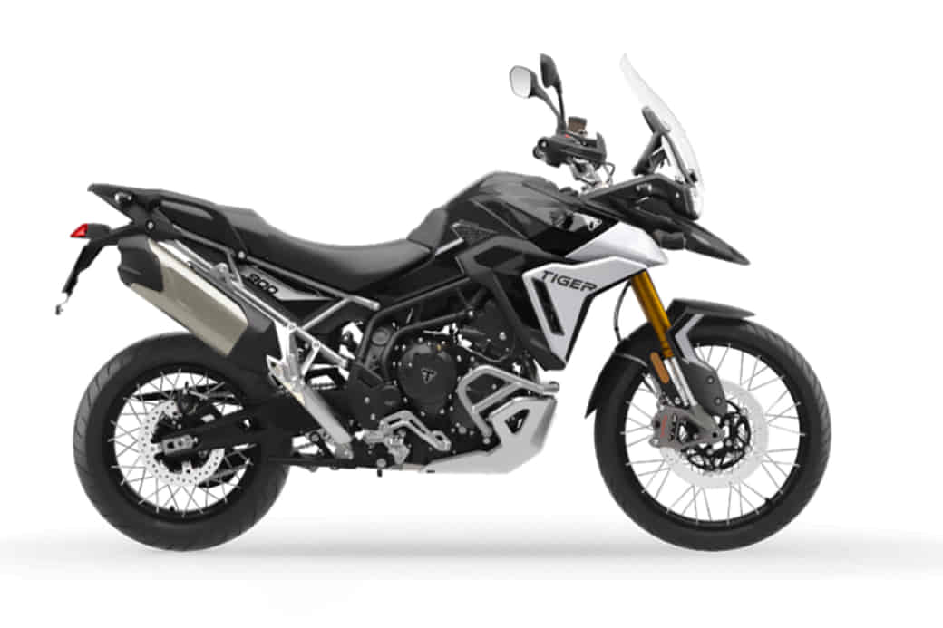 Triumph Tiger 900 in Carbon Black / Sapphire Black Triumph Tiger 900 in Carbon Black / Sapphire Black