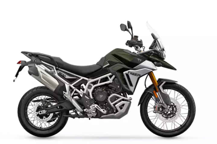 Tiger 900 undefined in Matt Khaki Green / Matt Phantom Black Tiger 900 undefined in Matt Khaki Green / Matt Phantom Black